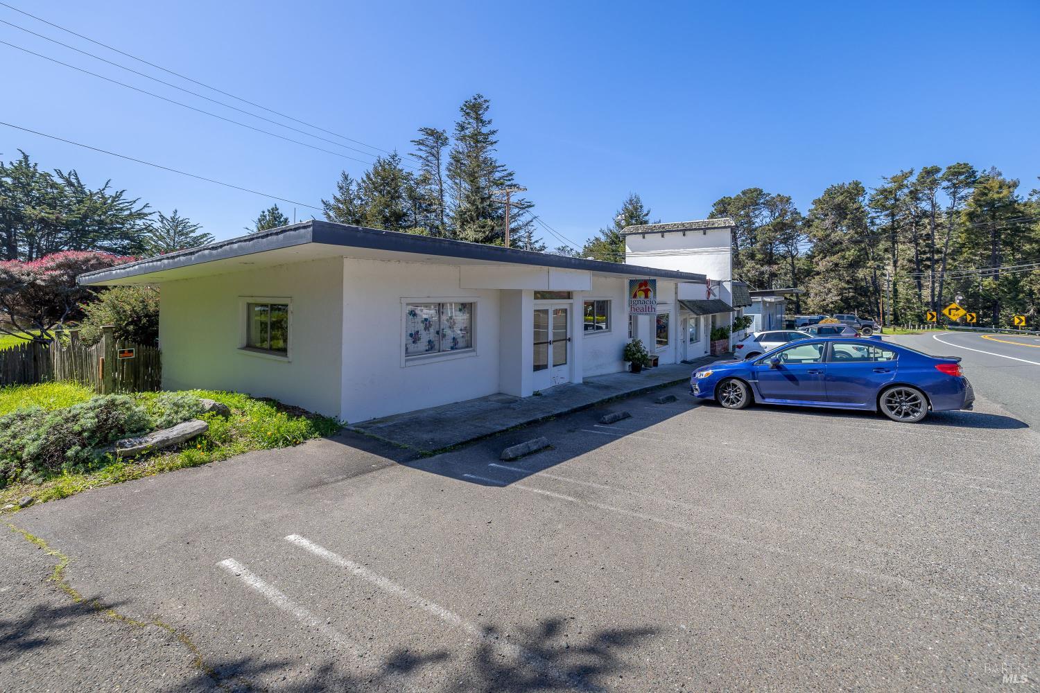 35500-07, 22 S Highway 1 Gualala CA 95445