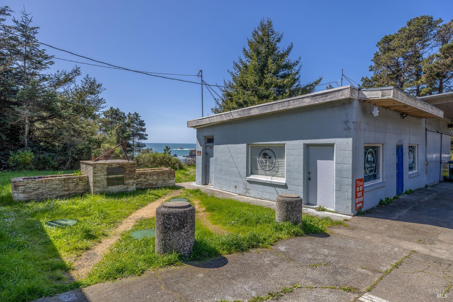 35500-07, 22 S Highway 1 Gualala CA 95445