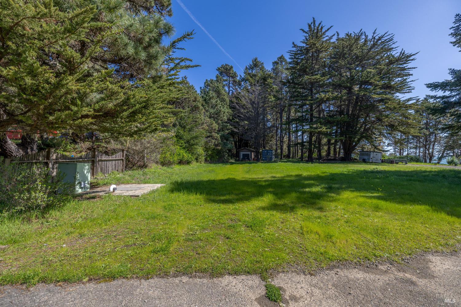 35500-07, 22 S Highway 1 Gualala CA 95445
