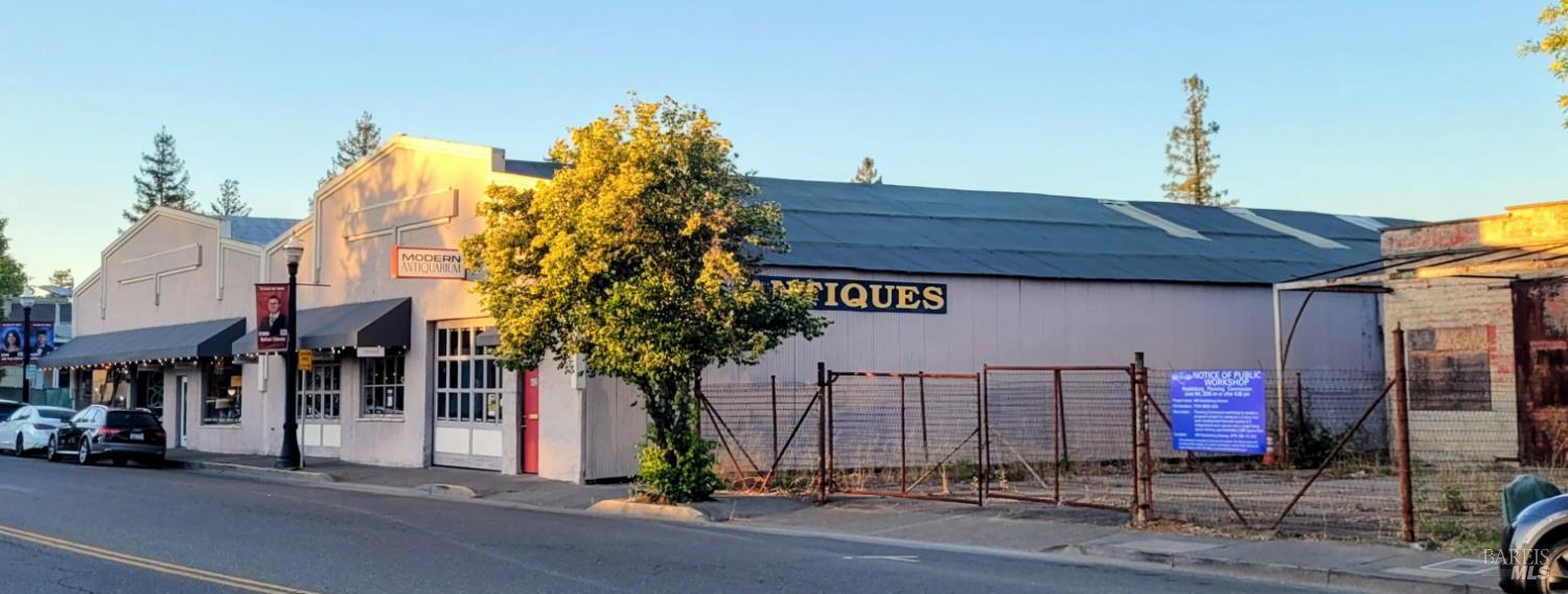 452 Healdsburg Avenue Healdsburg CA 95448