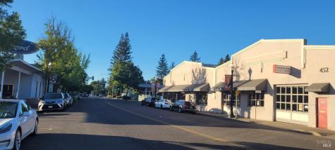 452 Healdsburg Avenue Healdsburg CA 95448