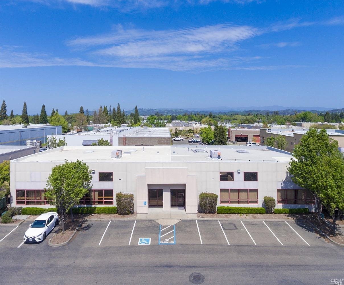 7975 Cameron Drive Windsor CA 95492