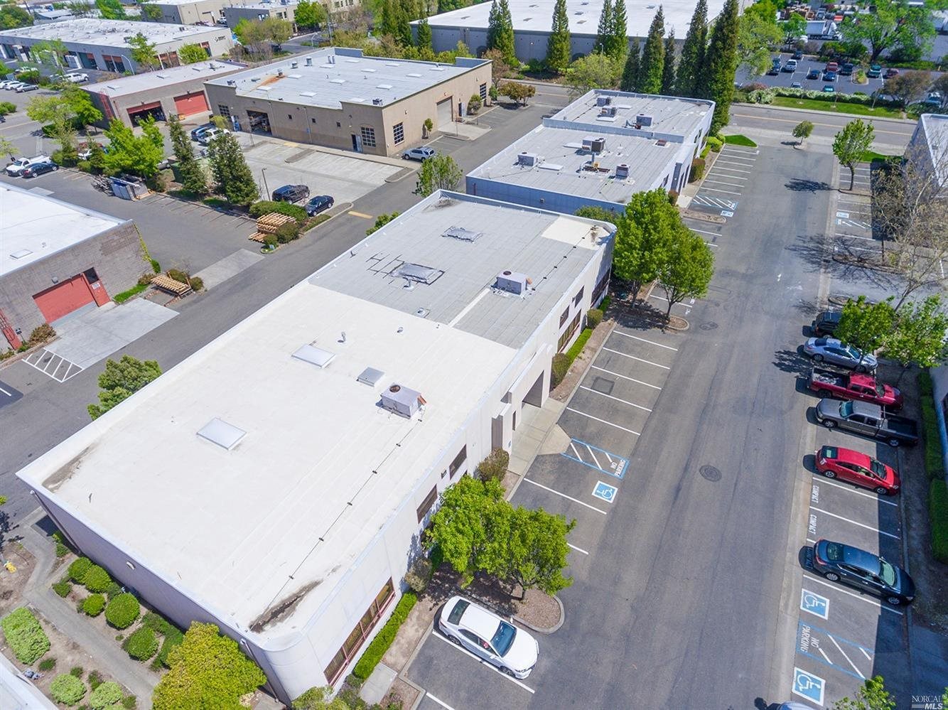 7975 Cameron Drive Windsor CA 95492