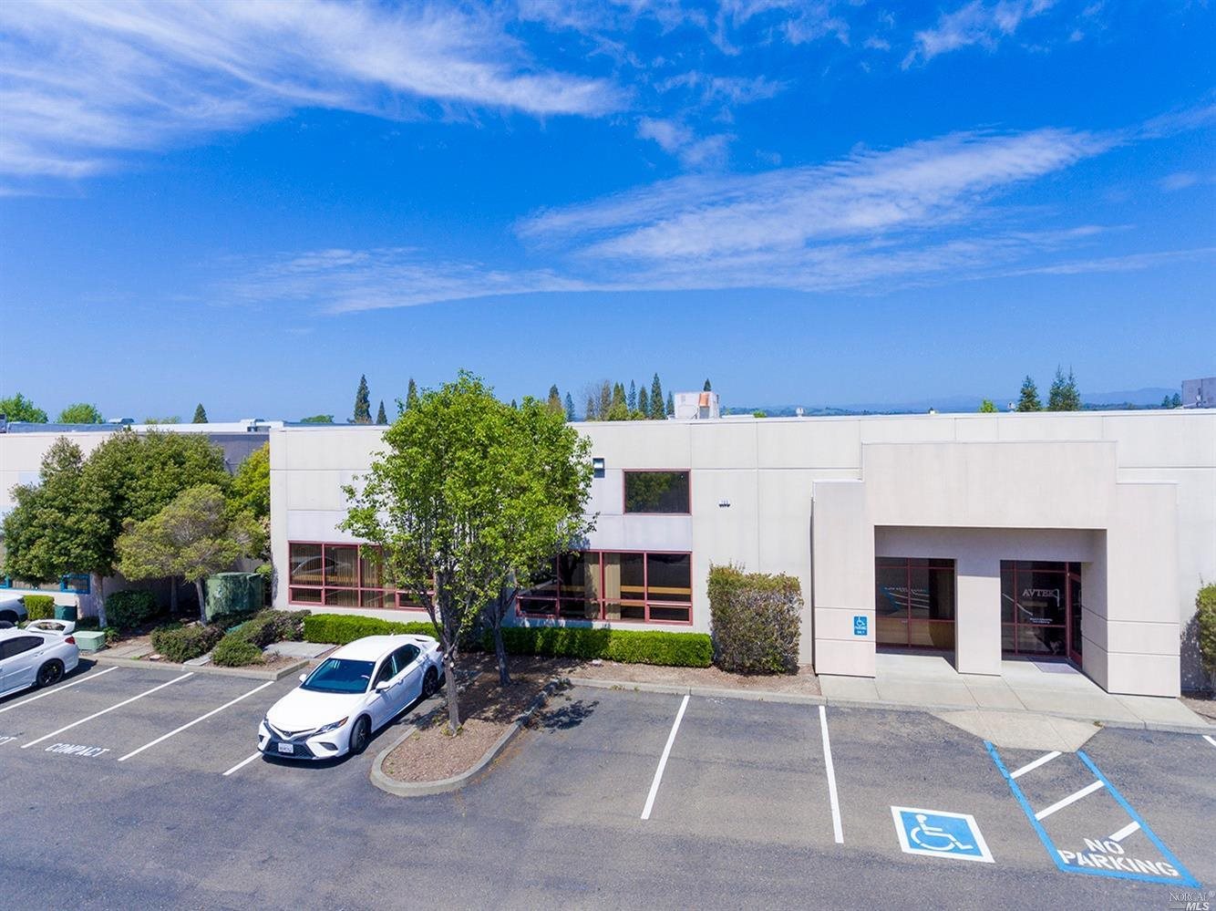7975 Cameron Drive Windsor CA 95492