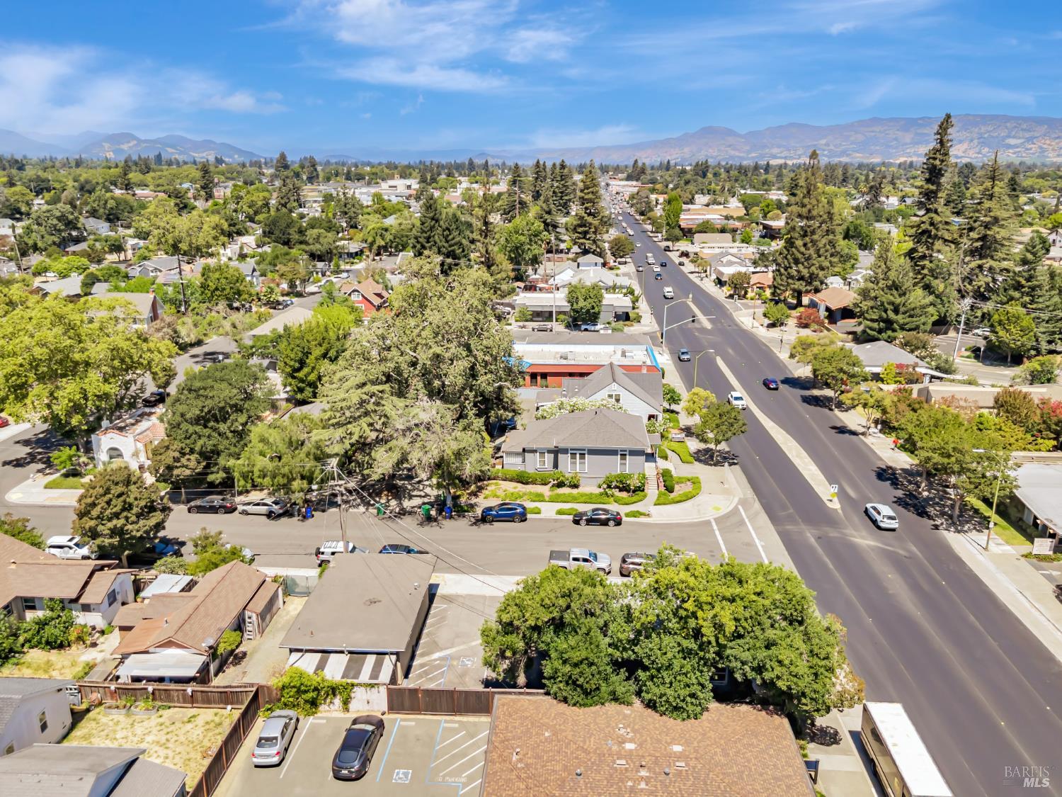 1335 D Street Napa CA 94559