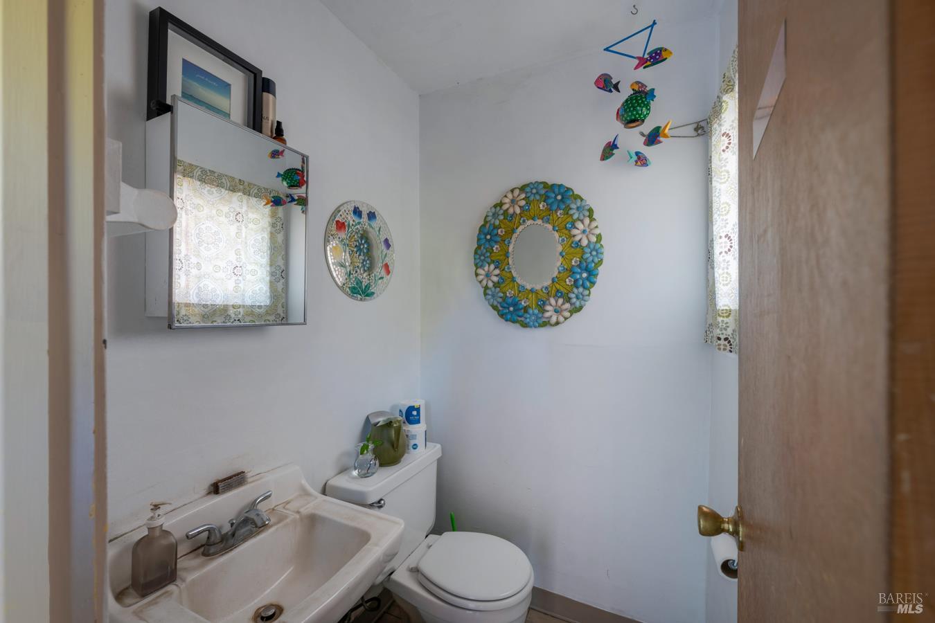 149 N Main Street Sebastopol CA 95472