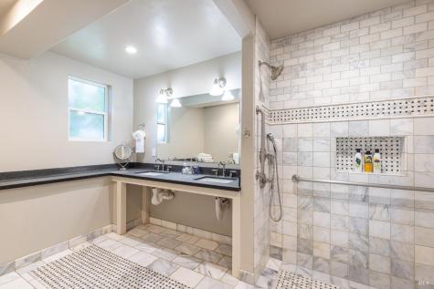 25 W Grant Street Healdsburg CA 95448