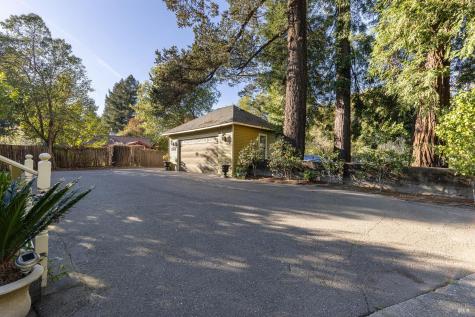 25 W Grant Street Healdsburg CA 95448
