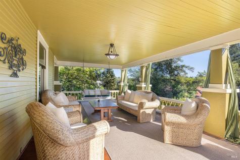25 W Grant Street Healdsburg CA 95448