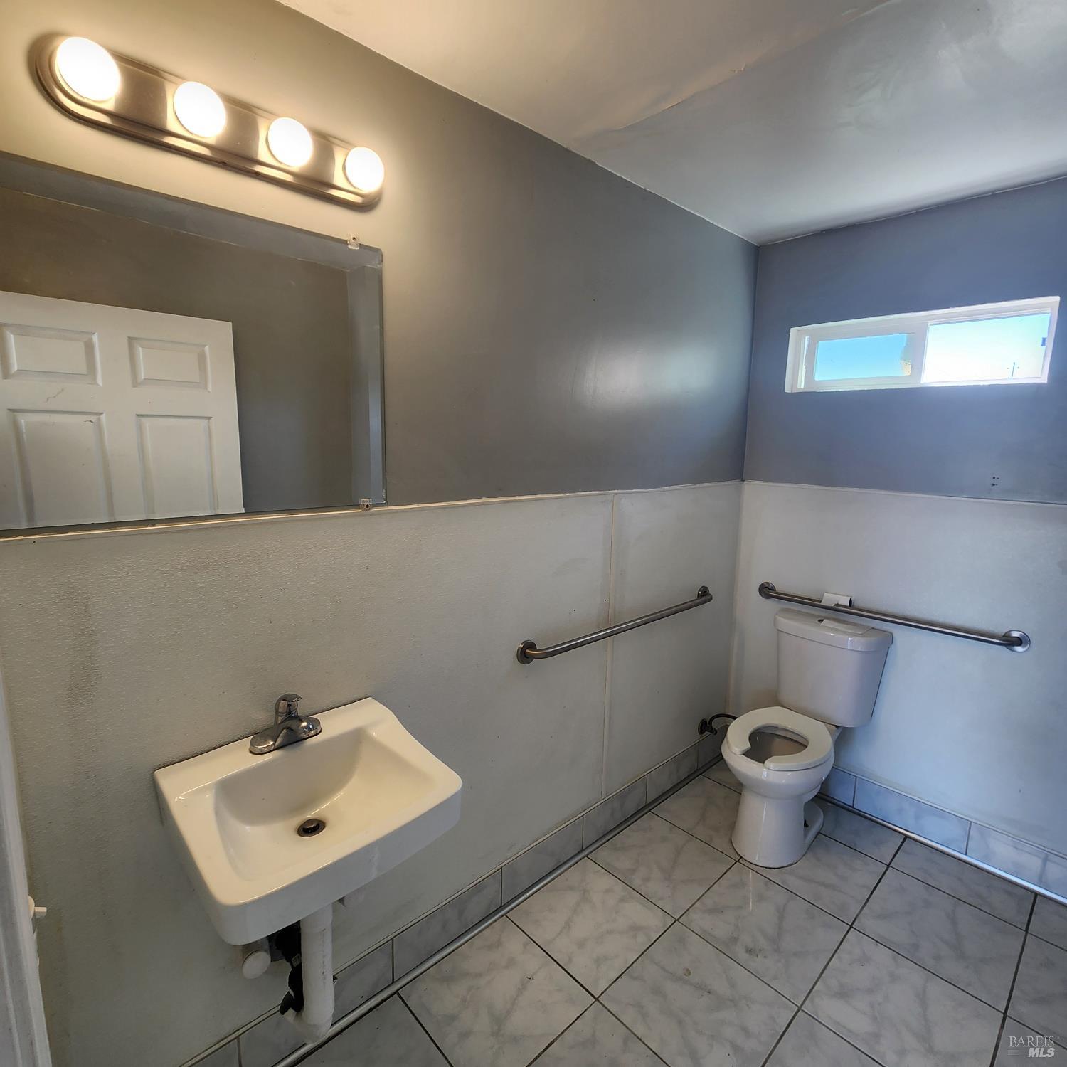 1749 Broadway Street Vallejo CA 94589