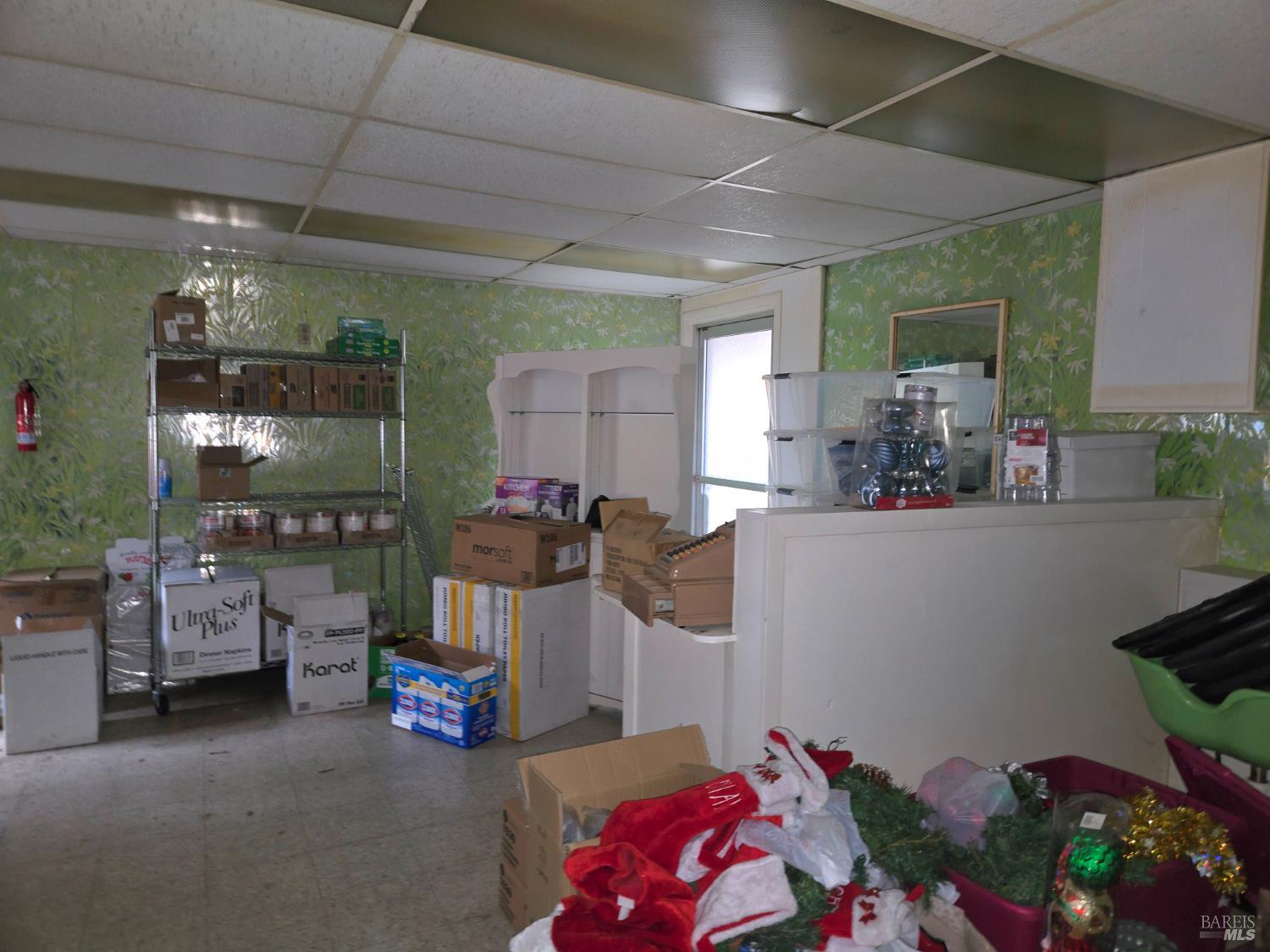 244 S Main Street Willits CA 95490