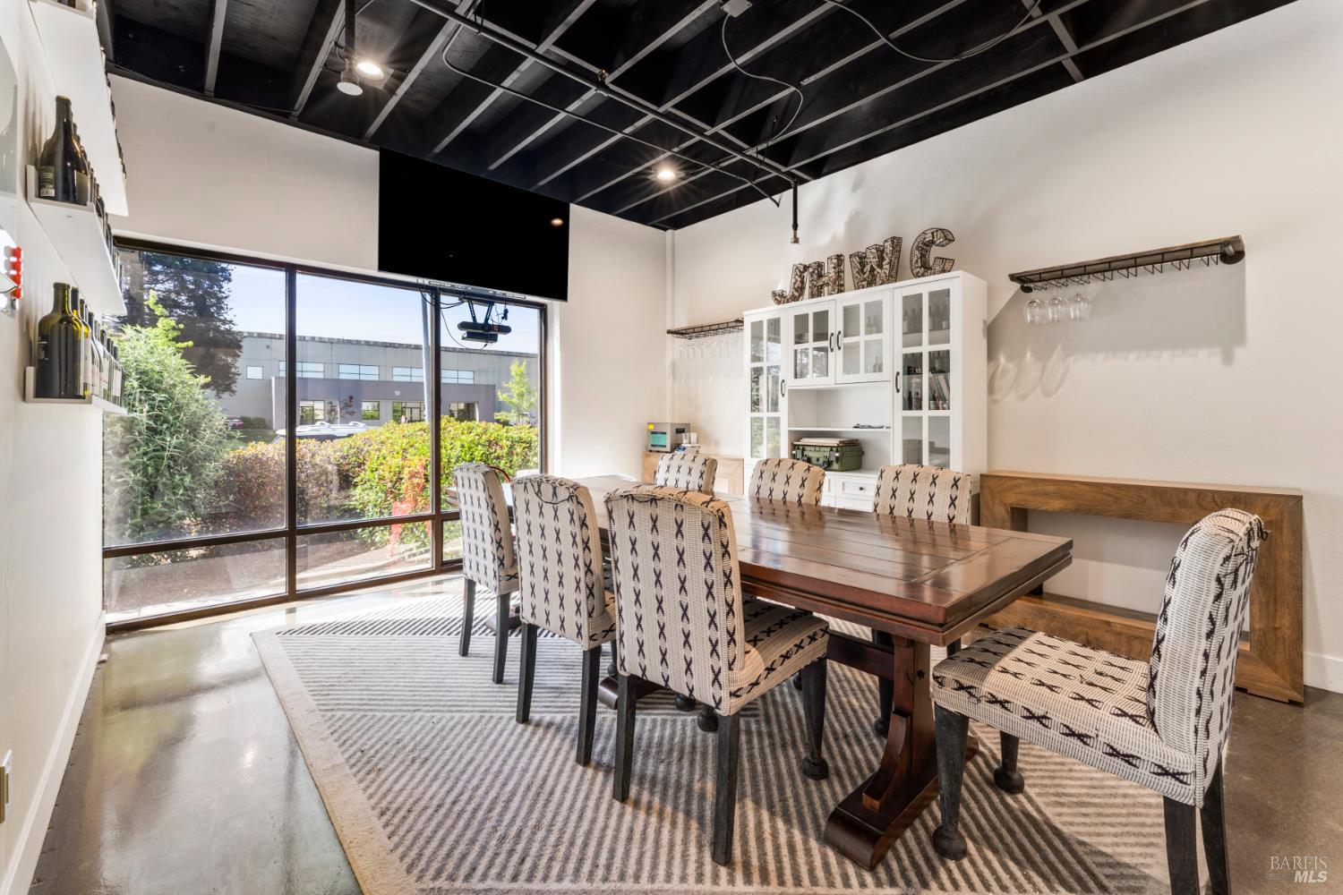 962 Kaiser Road Napa CA 94558