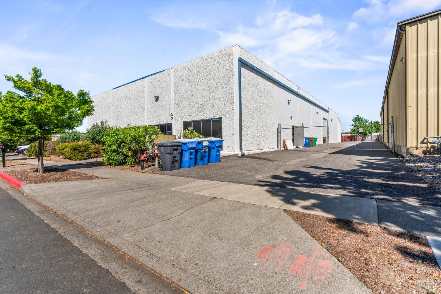 962 Kaiser Road Napa CA 94558