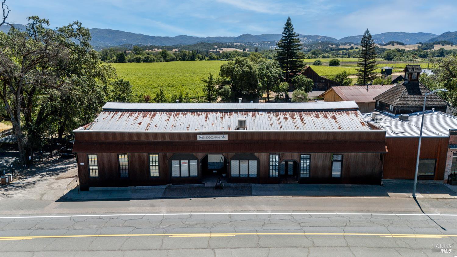 13325 S Highway 101 Hopland CA 95449