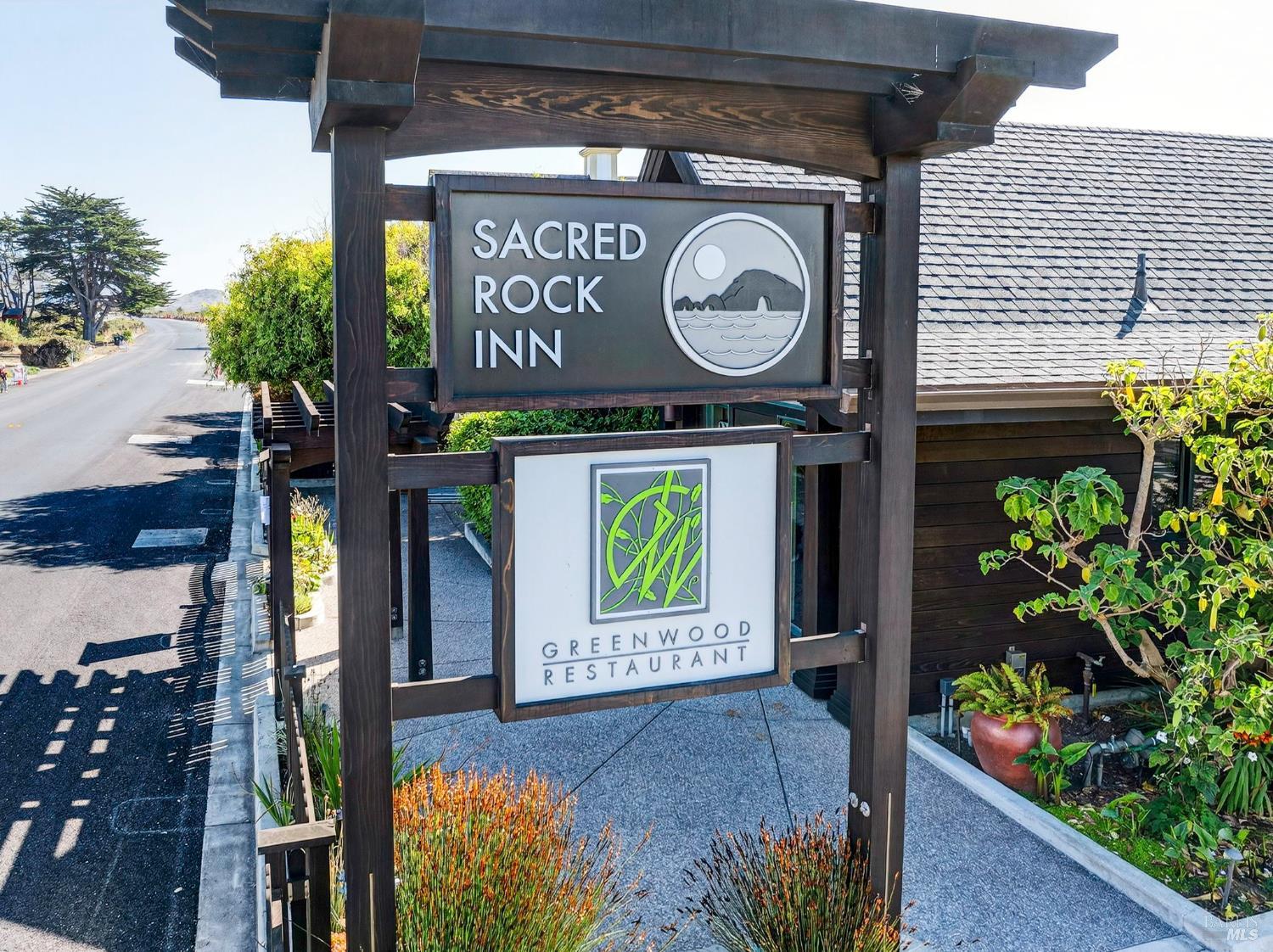 5926 S Ca-1 Highway Elk CA 95432