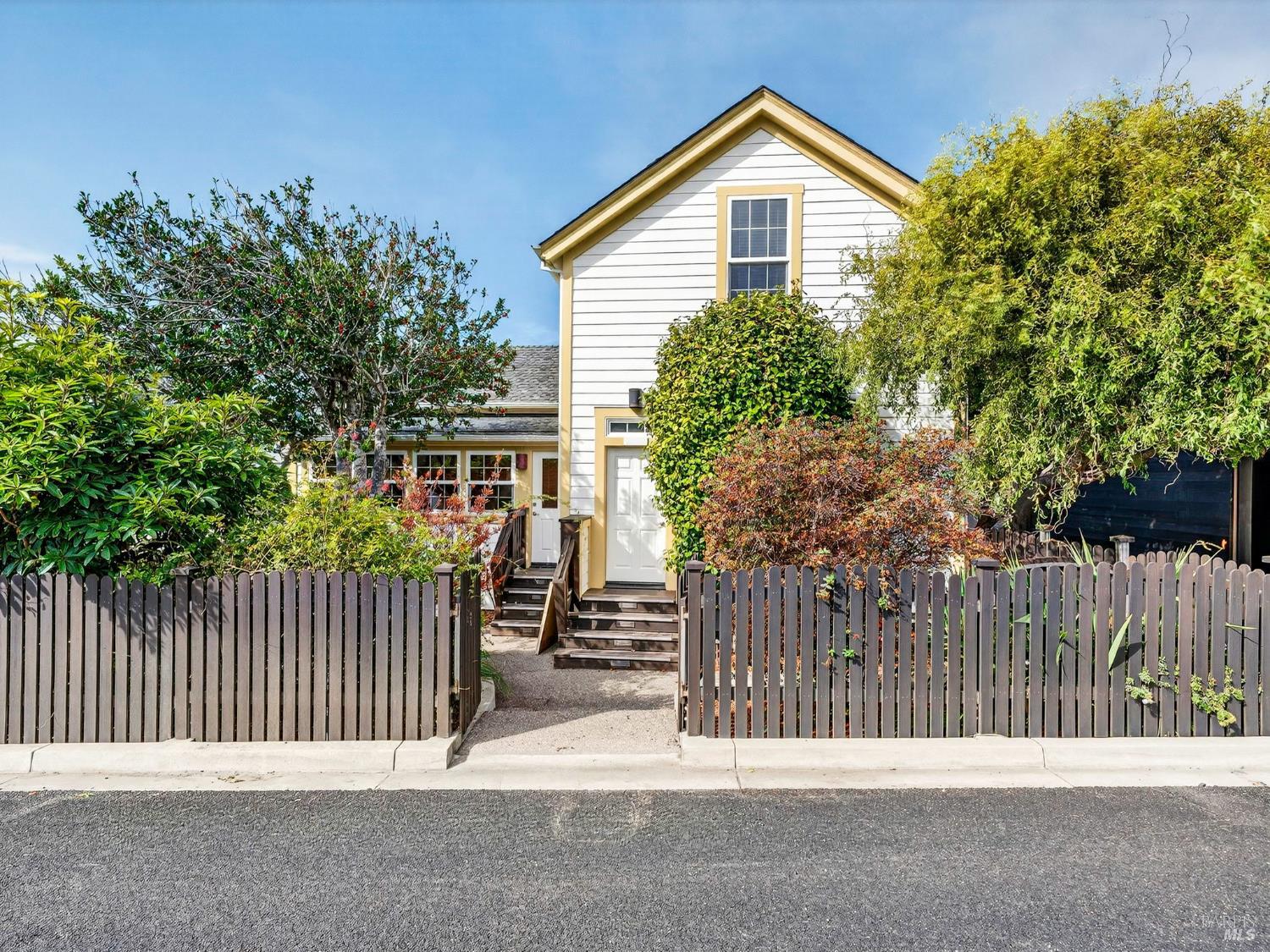 5926 S Ca-1 Highway Elk CA 95432