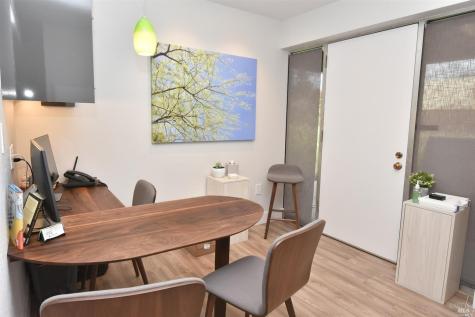 6543 Montecito Boulevard Santa Rosa CA 95409