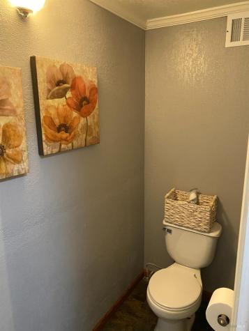 6543 Montecito Boulevard Santa Rosa CA 95409