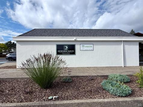 6543 Montecito Boulevard Santa Rosa CA 95409