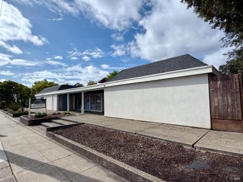 6543 Montecito Boulevard Santa Rosa CA 95409