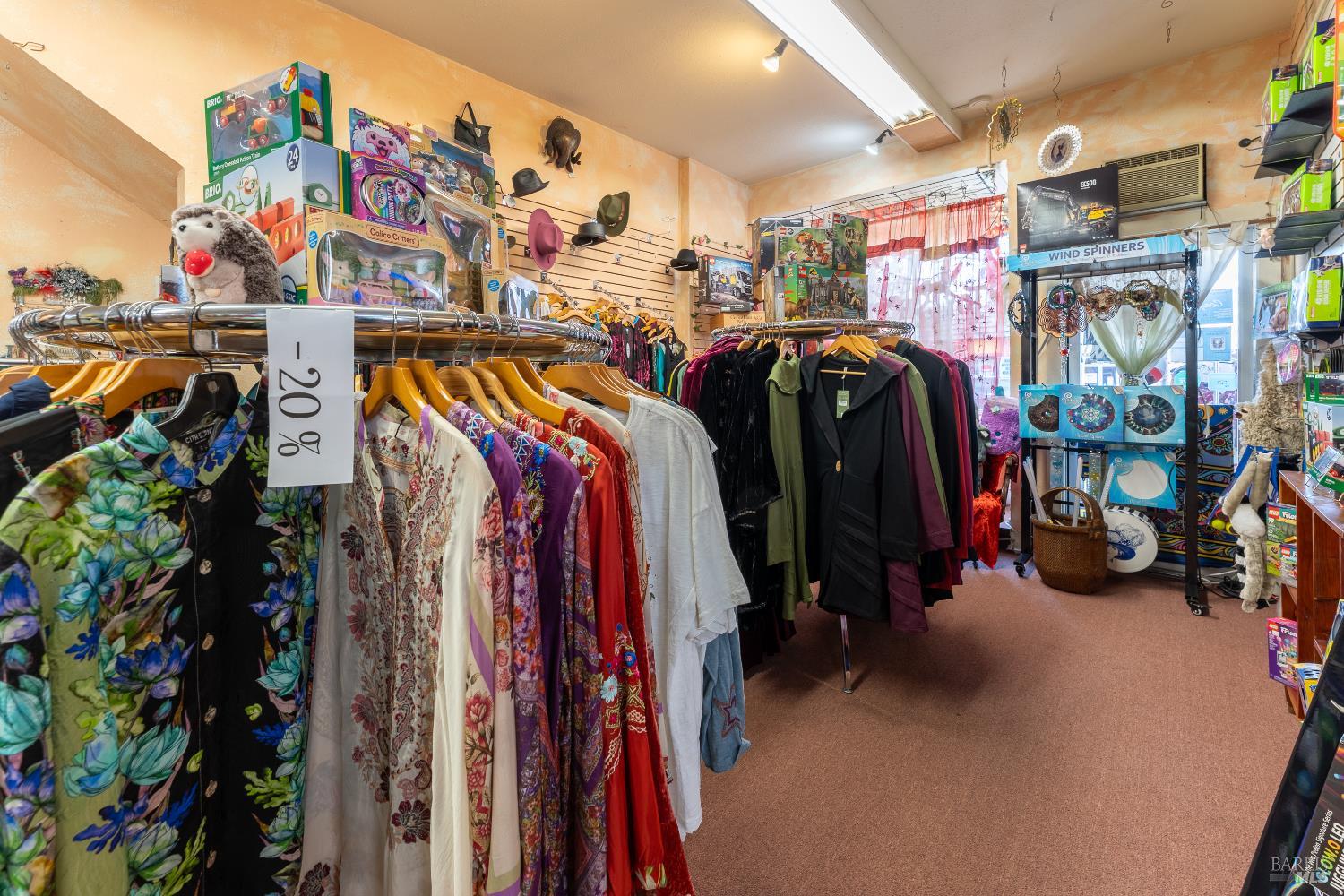 38 S Main Street Willits CA 95490