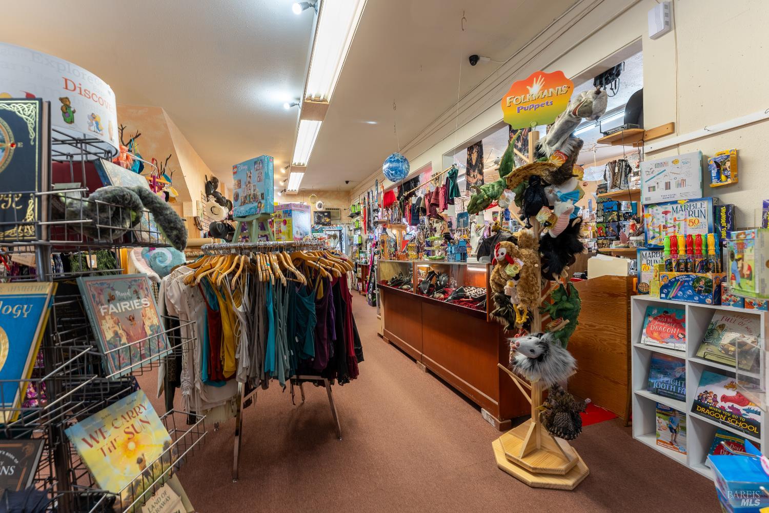 38 S Main Street Willits CA 95490
