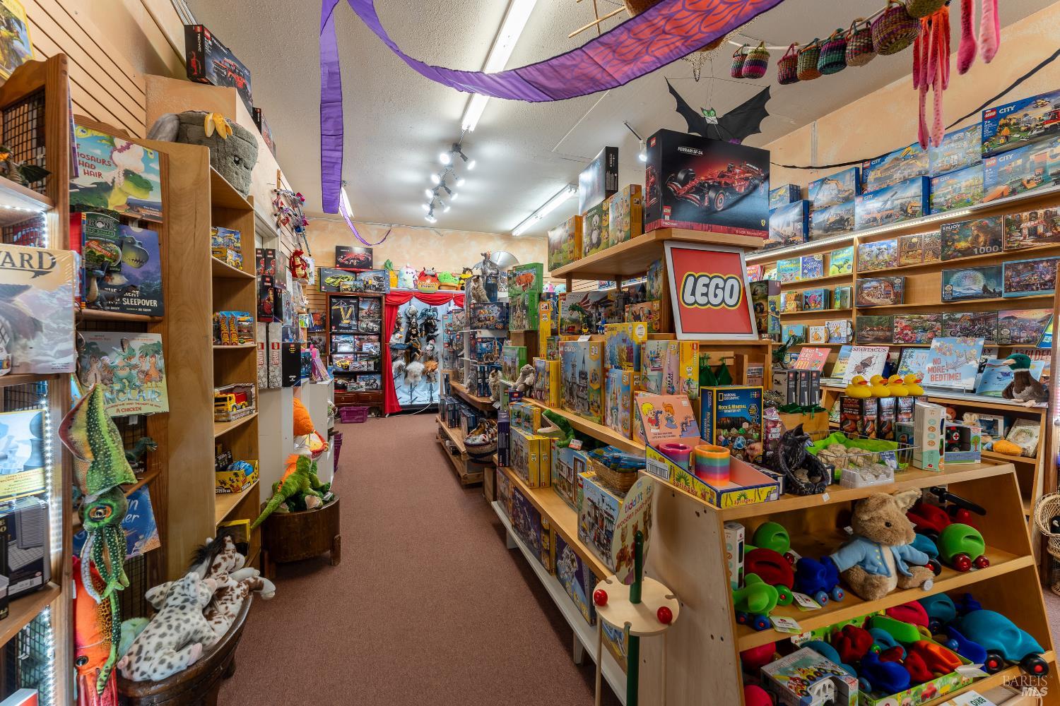 38 S Main Street Willits CA 95490