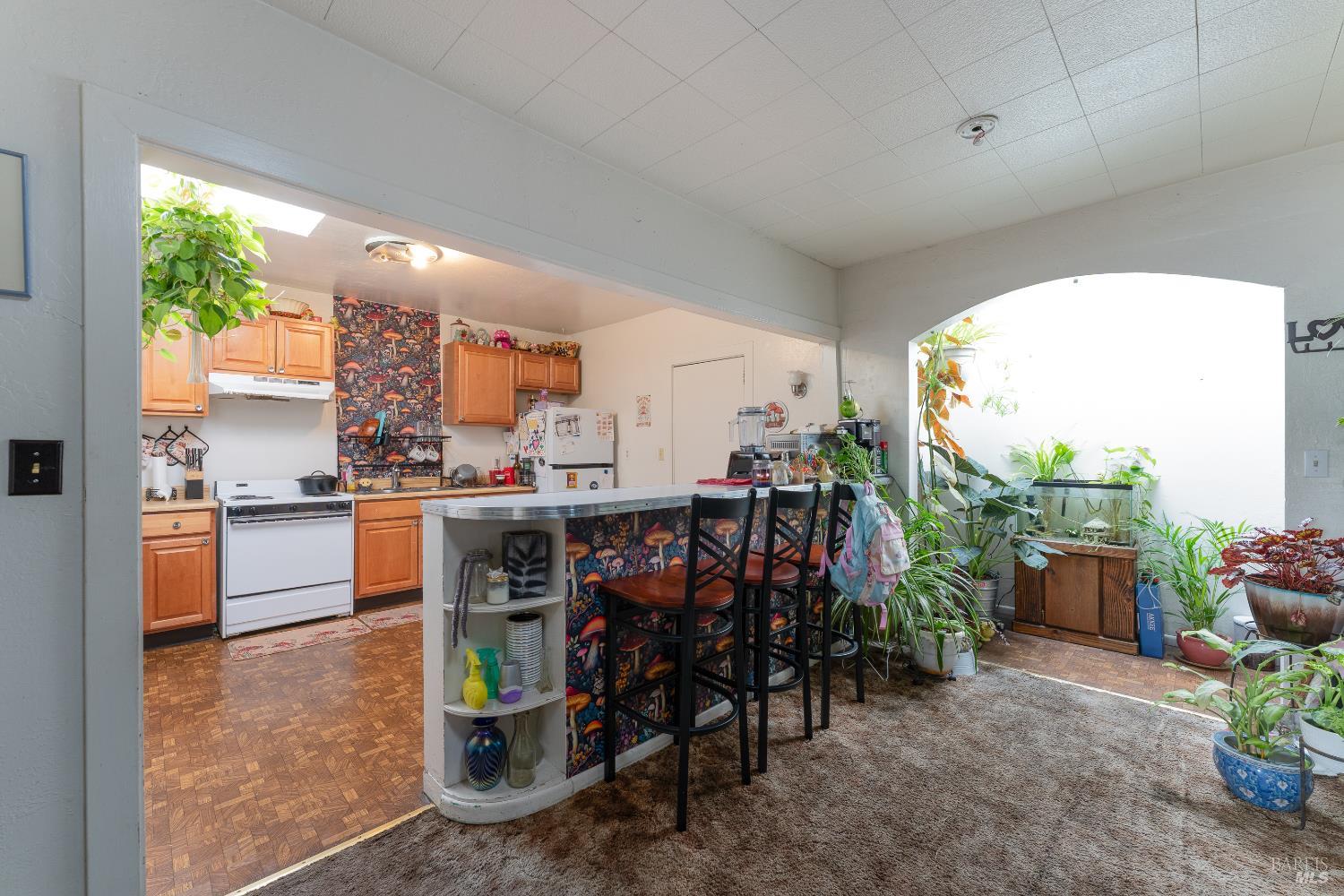 38 S Main Street Willits CA 95490