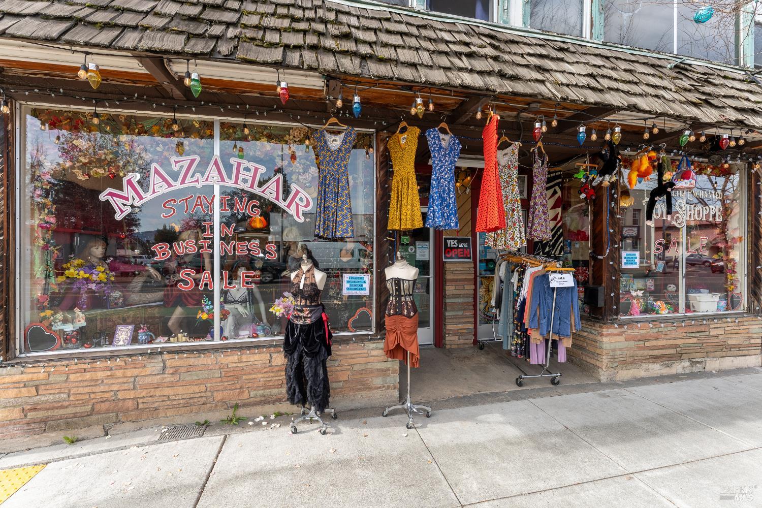 38 S Main Street Willits CA 95490