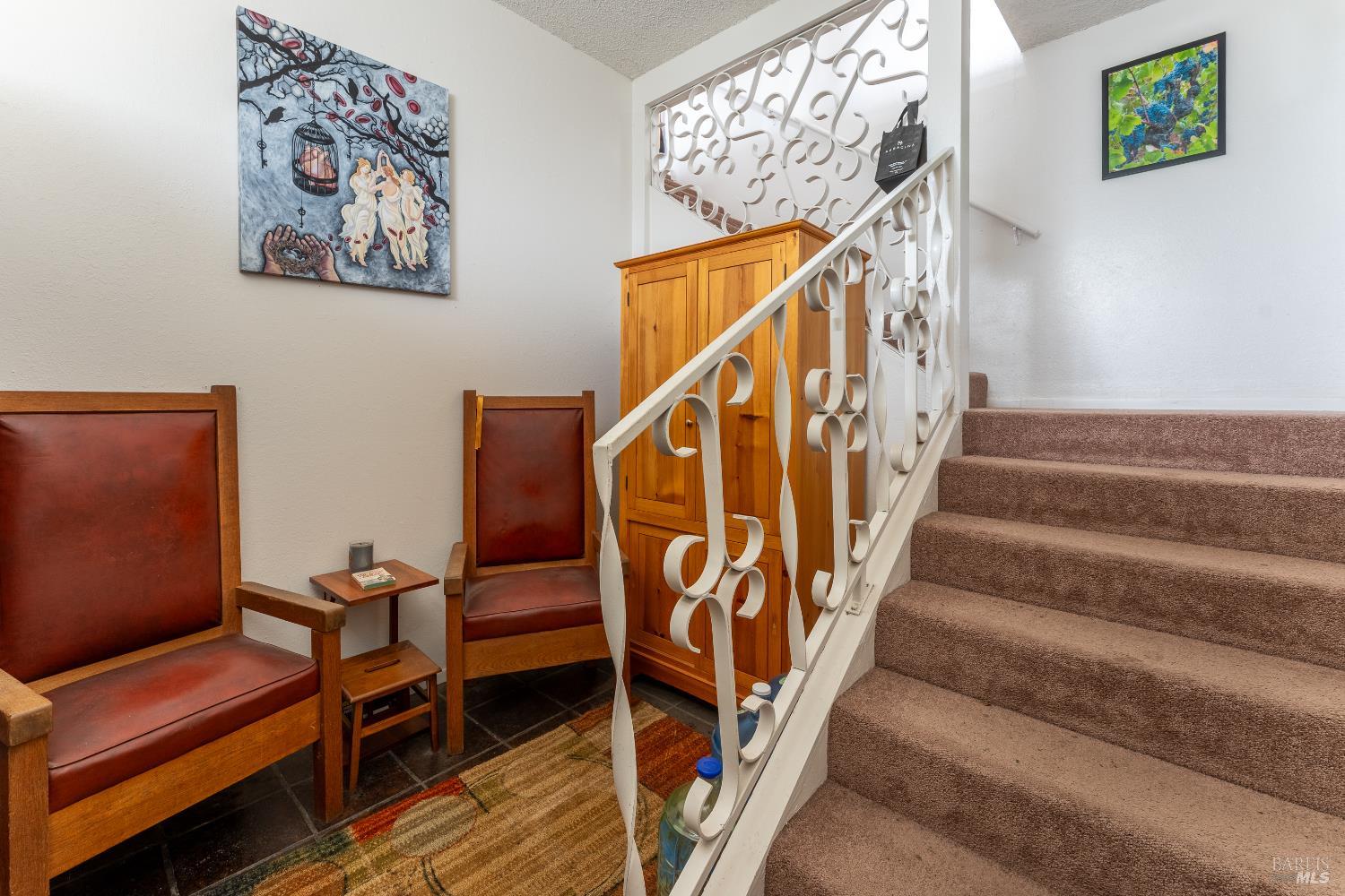 38 S Main Street Willits CA 95490
