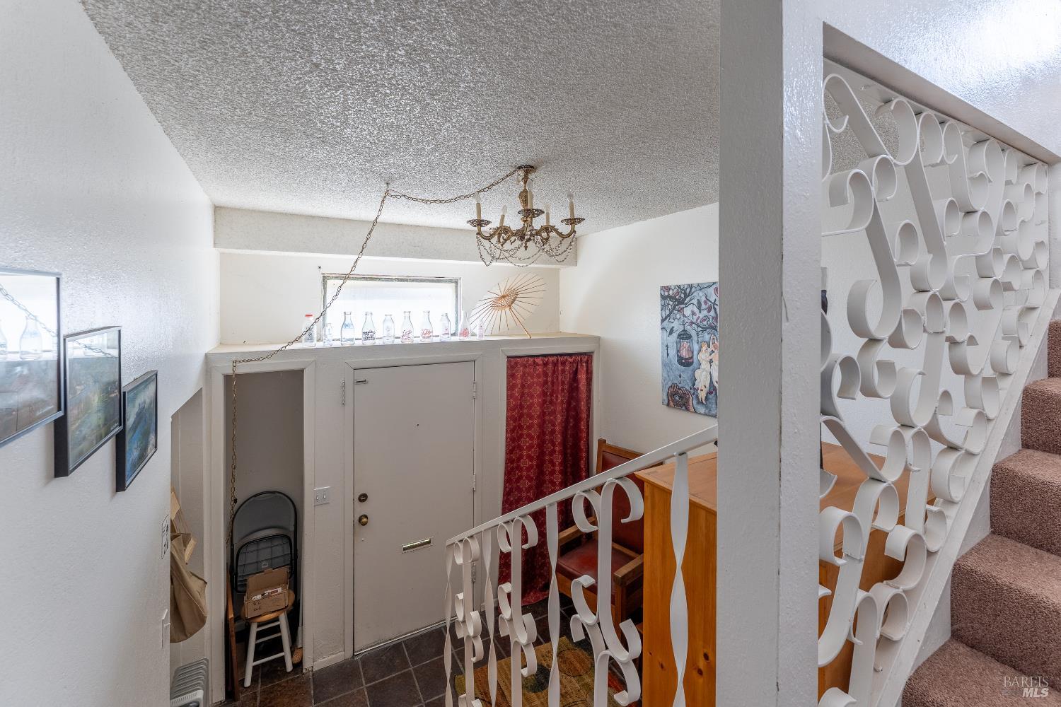38 S Main Street Willits CA 95490