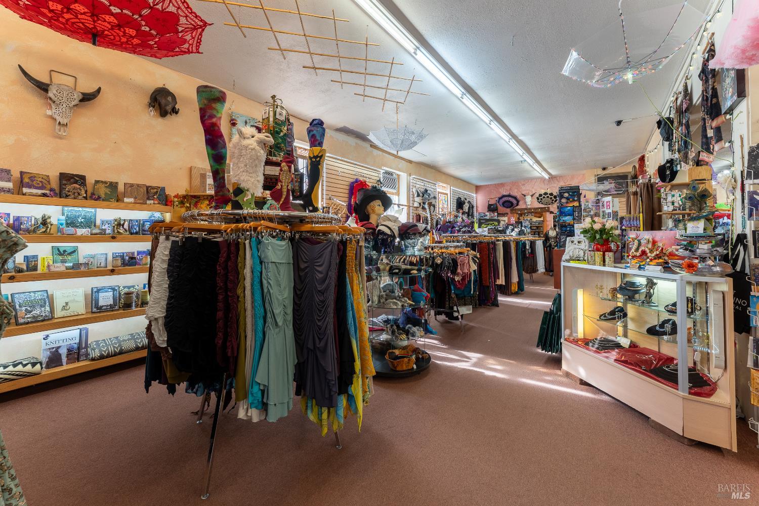 38 S Main Street Willits CA 95490