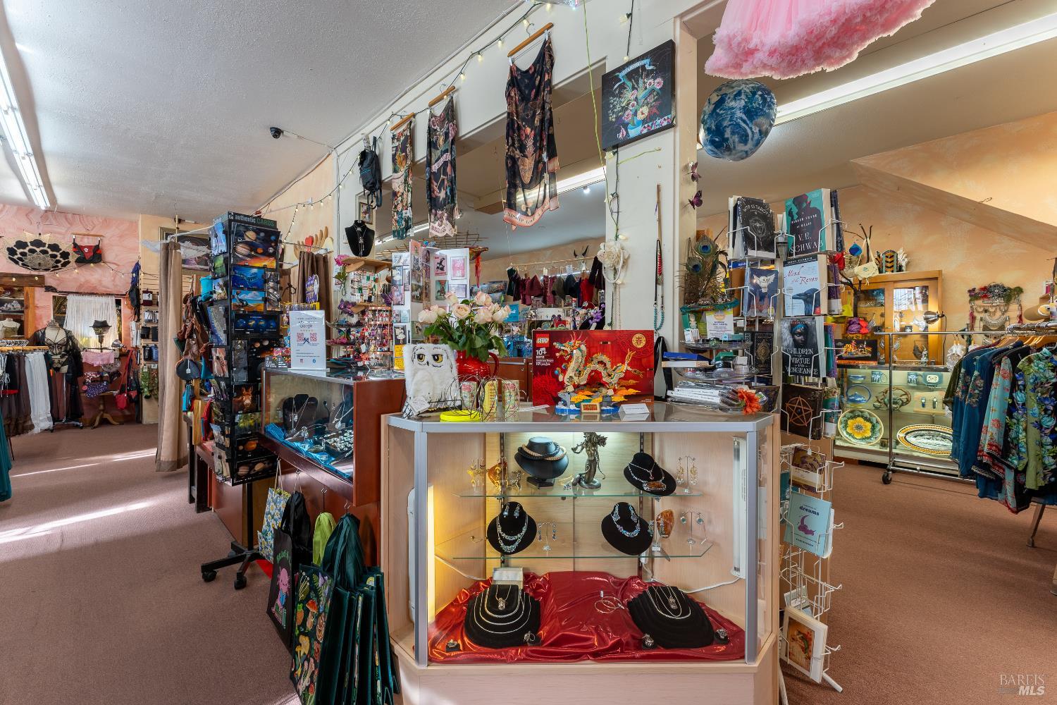 38 S Main Street Willits CA 95490