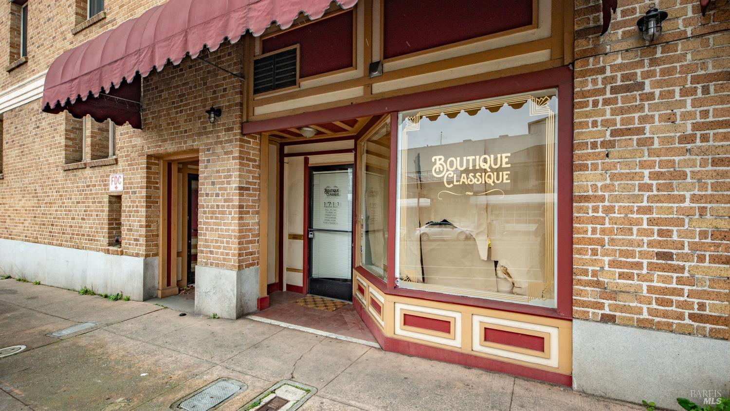 1711 Sonoma Boulevard Vallejo CA 94590