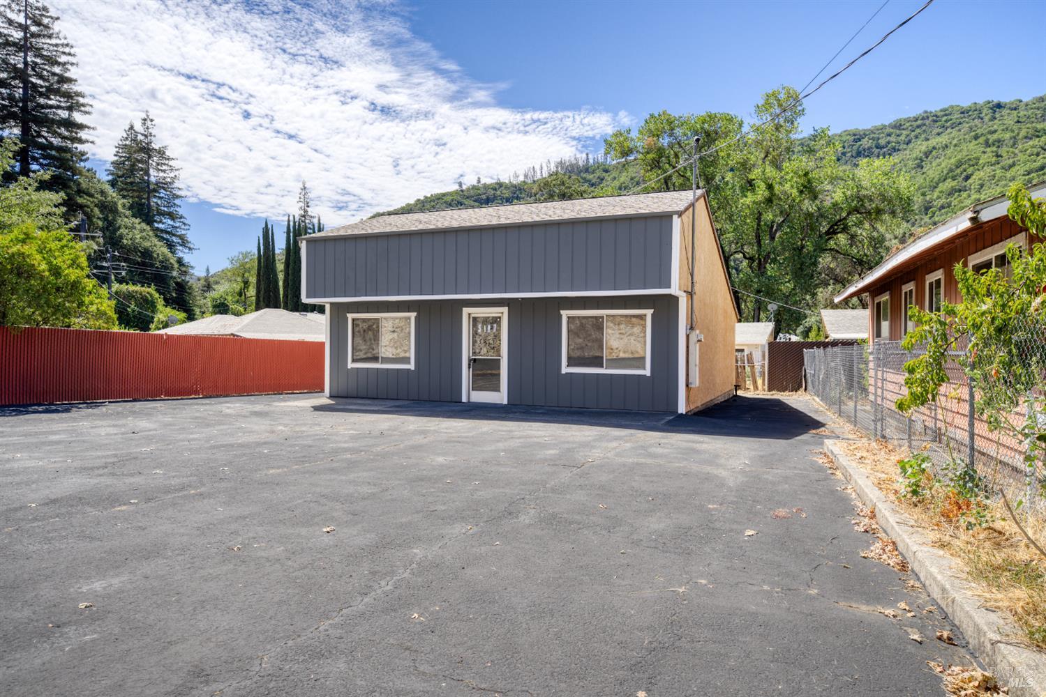 5147 W State Highway 20 Highway Upper Lake CA 95485