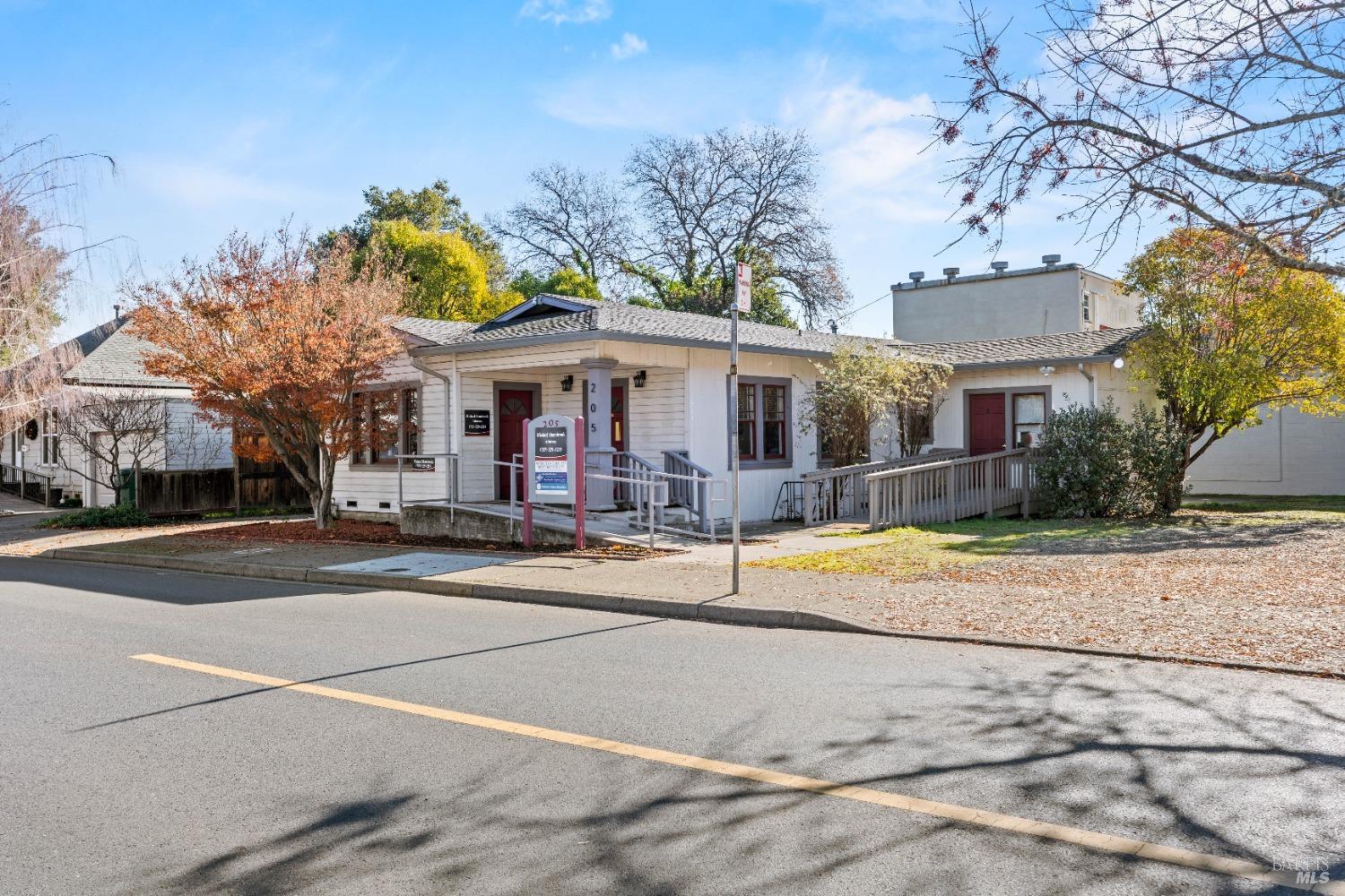 205 W Clay Street Ukiah CA 95482