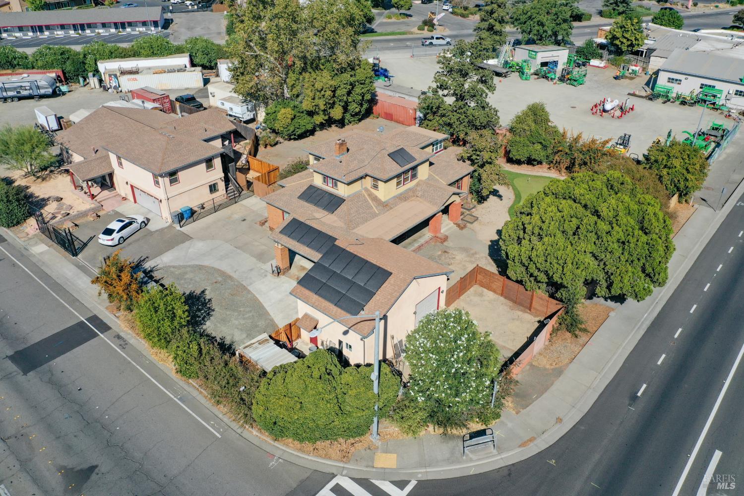 811 N First Street Dixon CA 95620