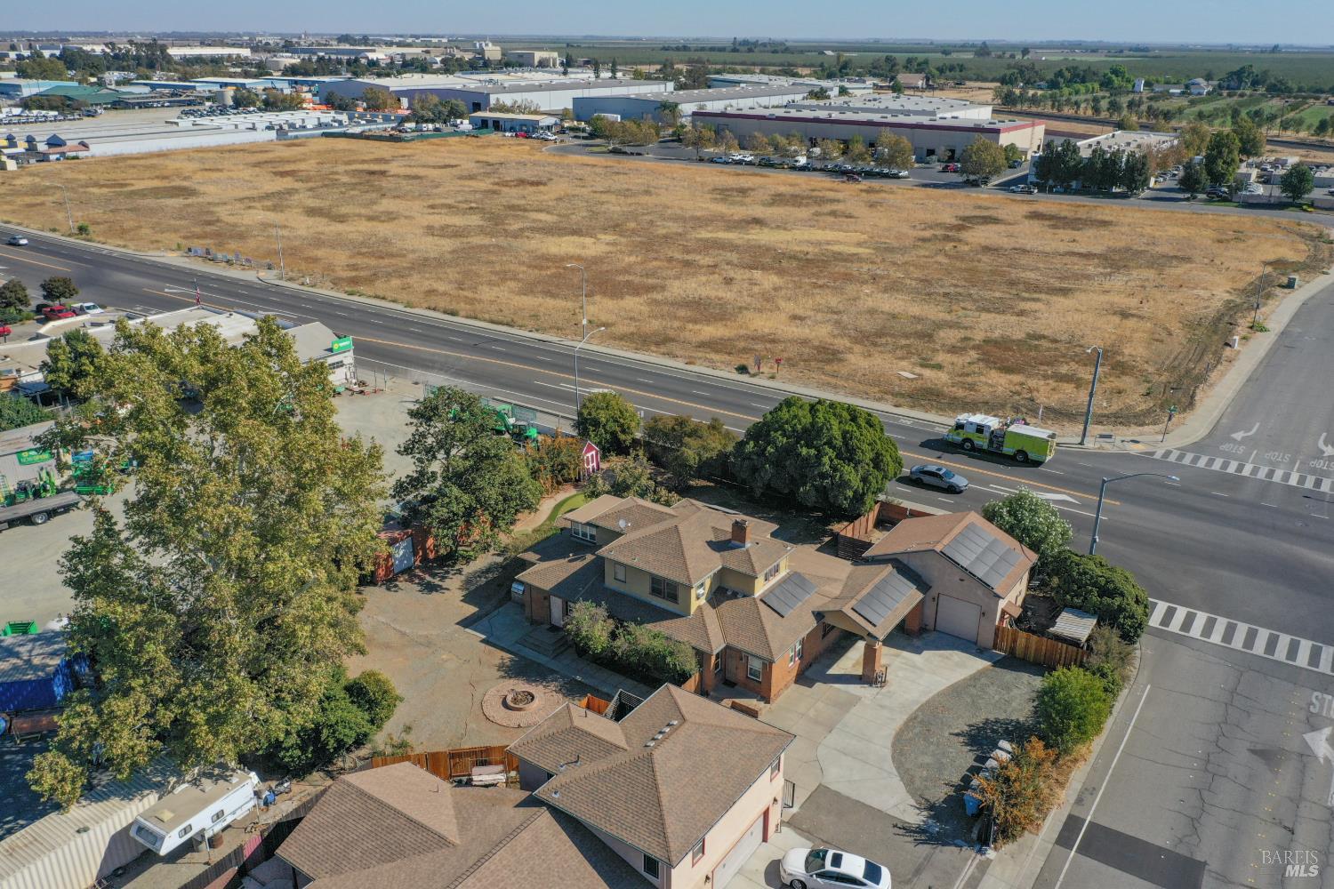 811 N First Street Dixon CA 95620