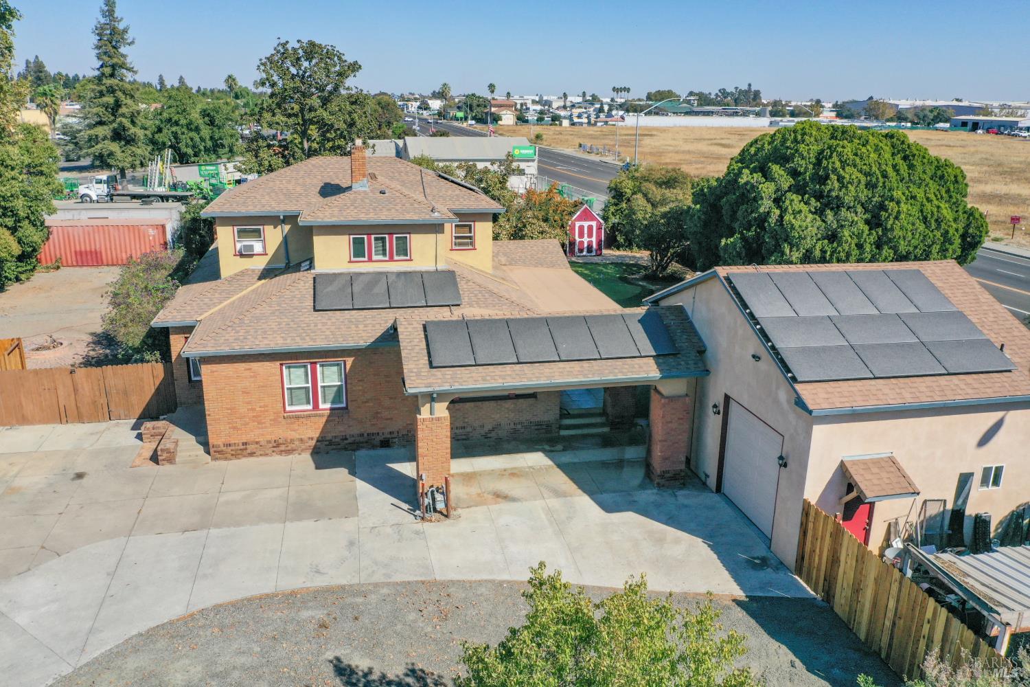 811 N First Street Dixon CA 95620