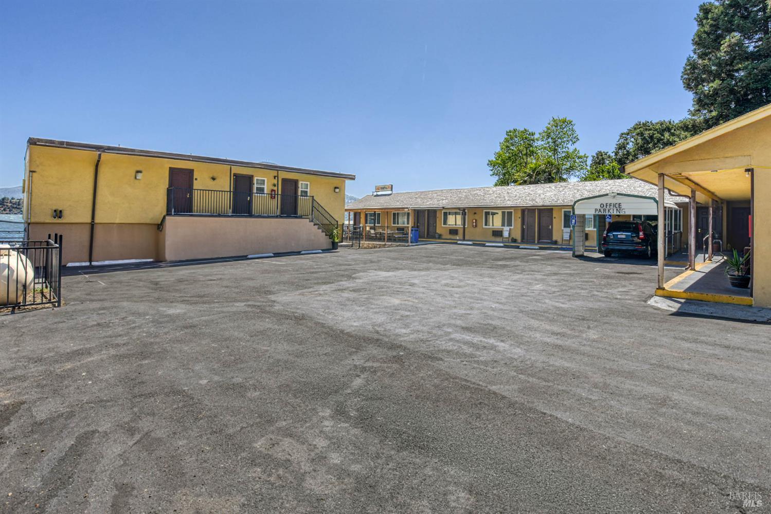 10215 E Highway 20 Clearlake Oaks CA 95423