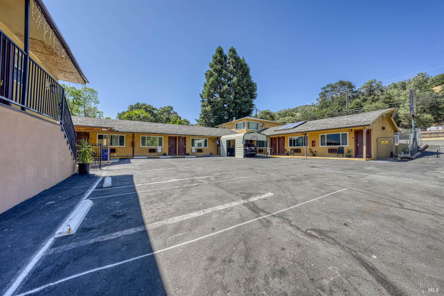 10215 E Highway 20 Clearlake Oaks CA 95423
