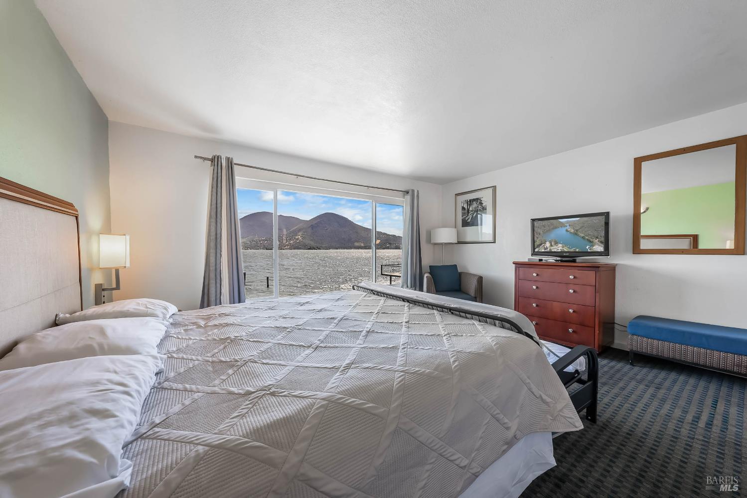 10215 E Highway 20 Clearlake Oaks CA 95423