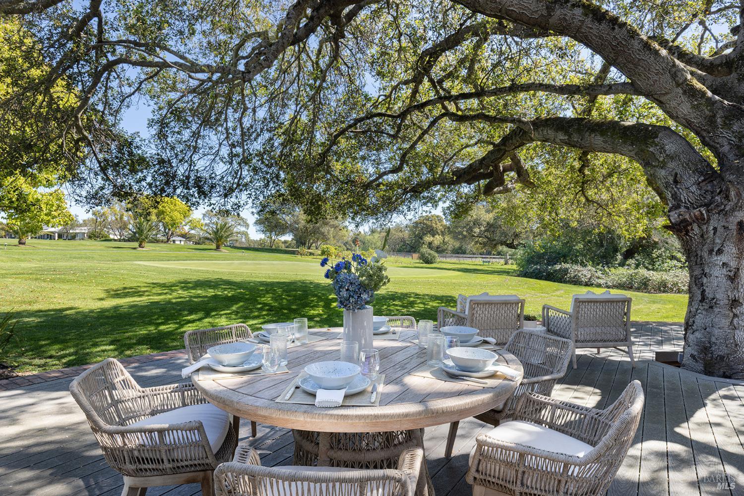 1129 Dealy Lane Napa CA 94559