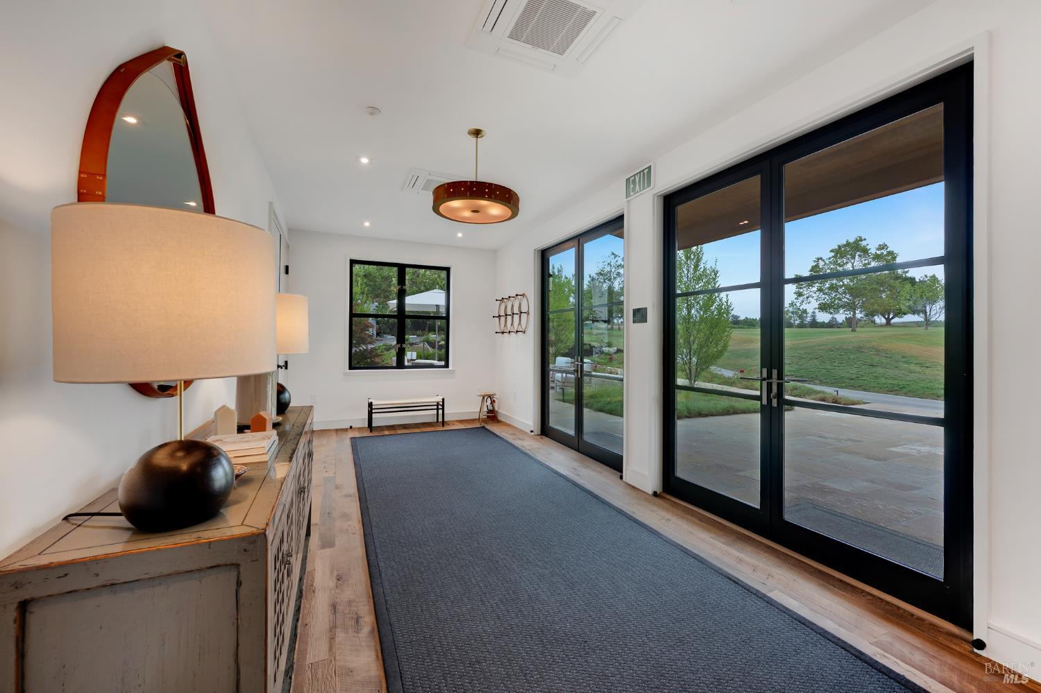 1129 Dealy Lane Napa CA 94559