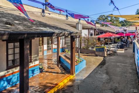 460-464 1st Street E Sonoma CA 95476