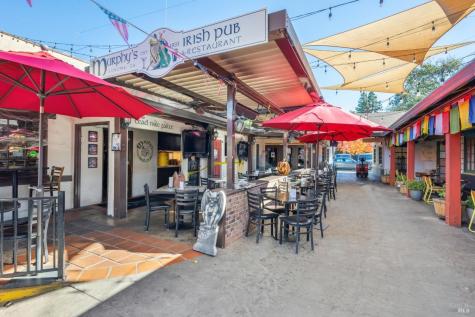 460-464 1st Street E Sonoma CA 95476