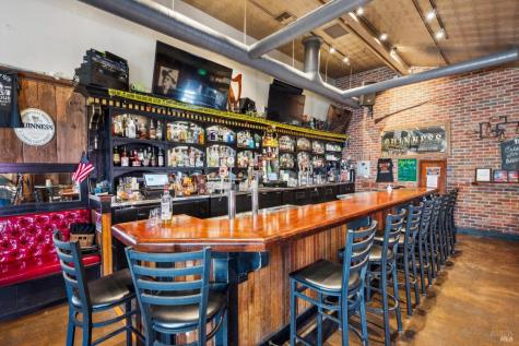 460-464 1st Street E Sonoma CA 95476