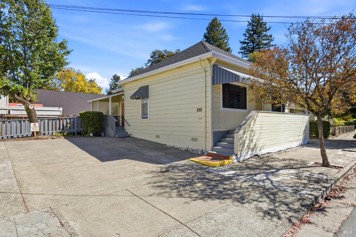 132 Leland Street Santa Rosa CA 95404