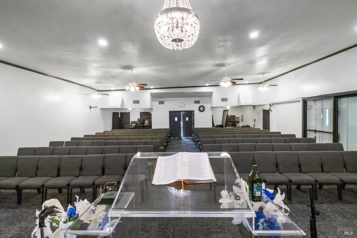 671 9th Street Richmond CA 94801