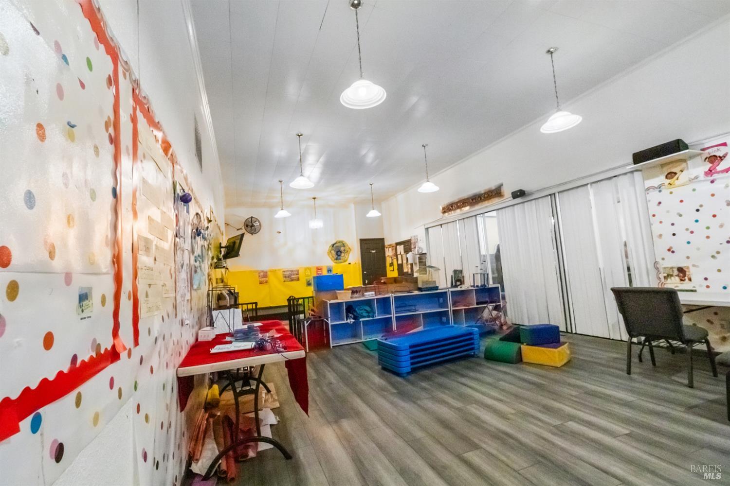 671 9th Street Richmond CA 94801